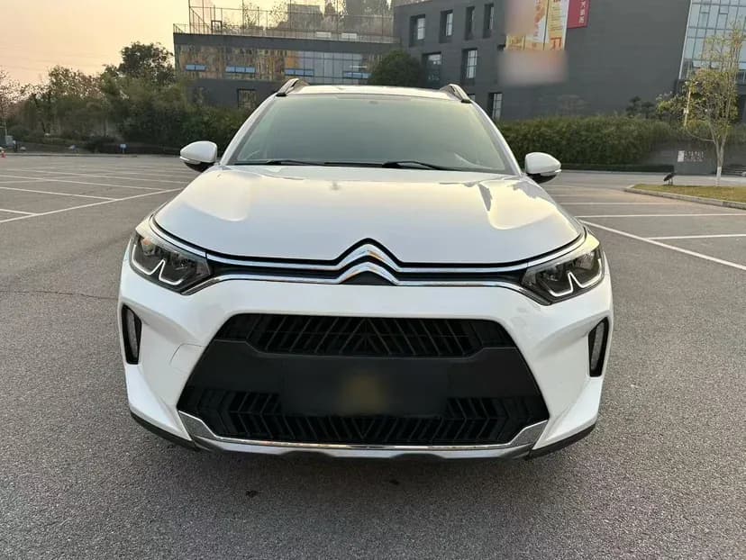 Thumbnail - Citroen C3-XR 190THP DCT Premium condition photo 2