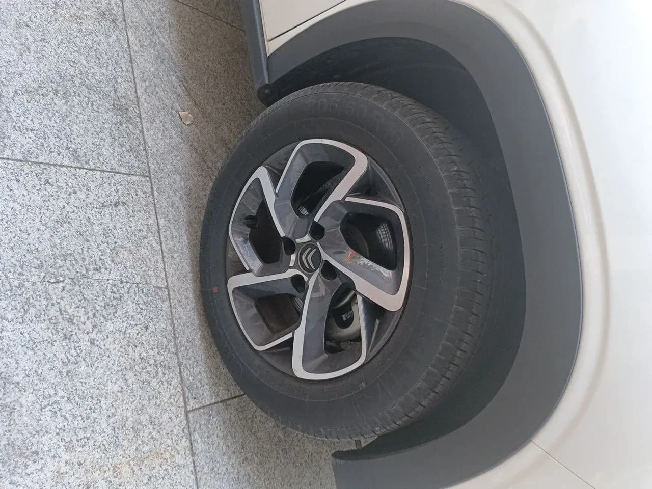 Thumbnail - Citroen C3-XR 190THP DCT Premium condition photo 8