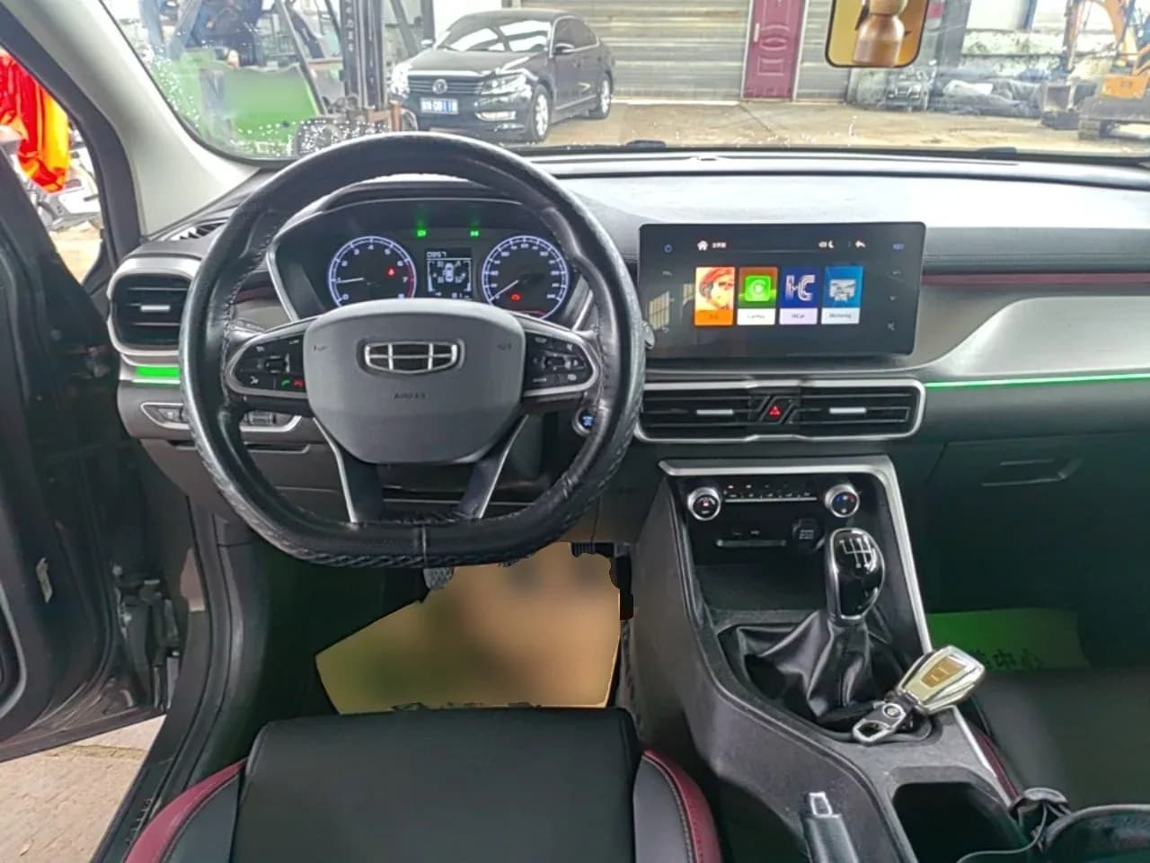 Thumbnail - Geely Binyue 1.4T Manual Golden condition photo 10
