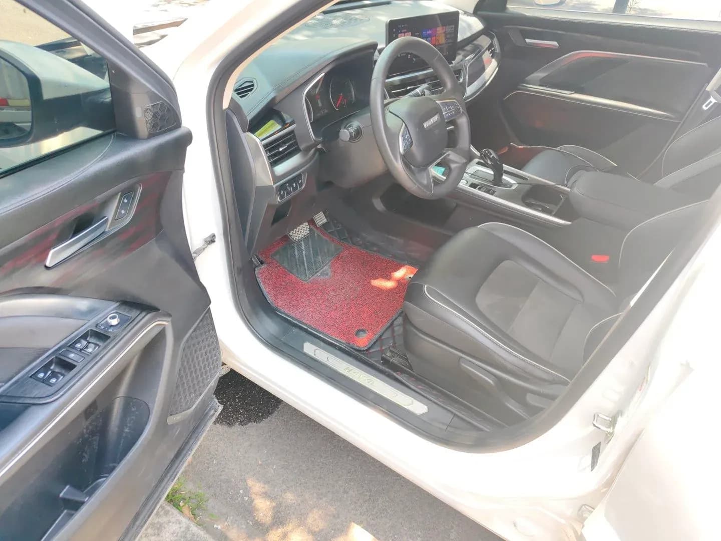 Thumbnail - Haval H6 Guochao 1.5T DCT Urban condition photo 17