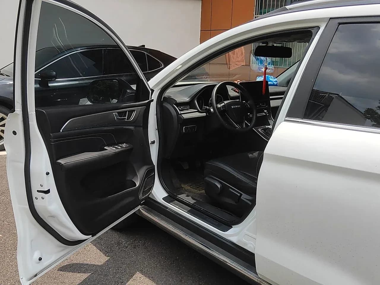 Thumbnail - Haval M6 Plus 1.5T Manual Smart condition photo 17