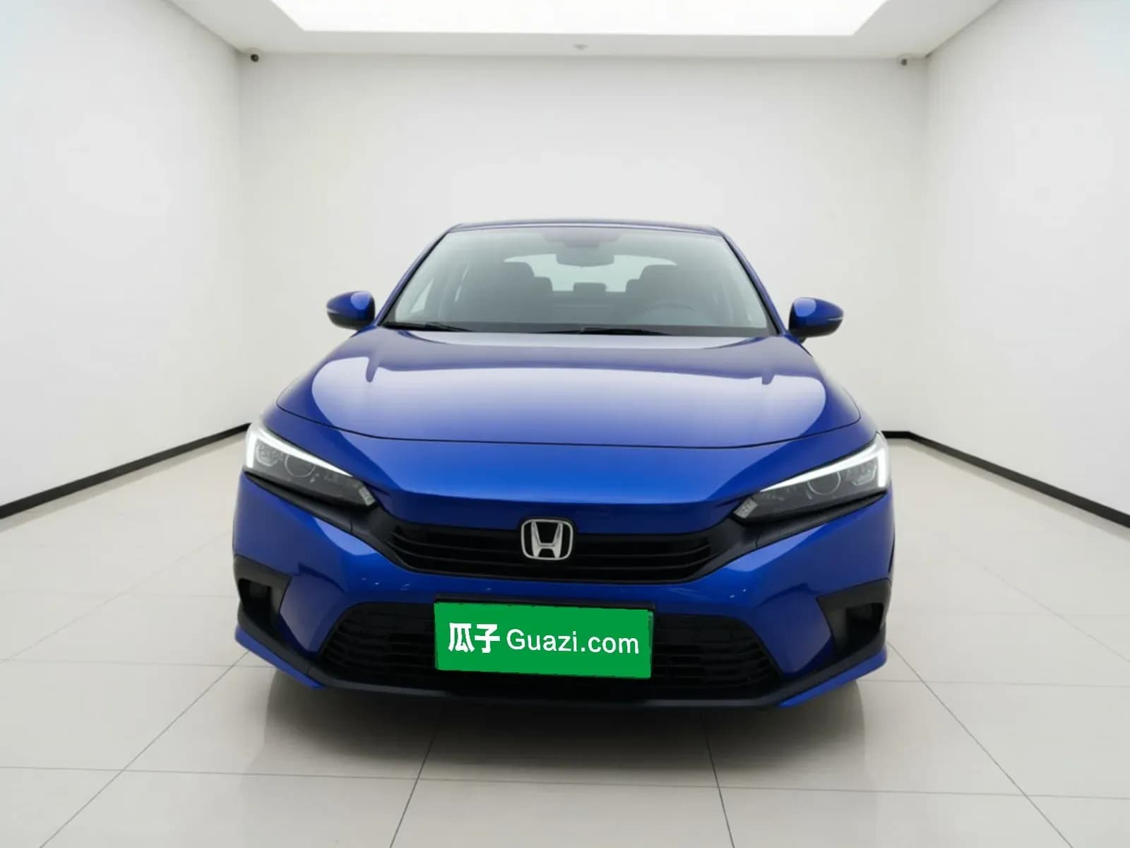 Thumbnail - Honda Civic 180Turbo CVT Dynamic condition photo 2