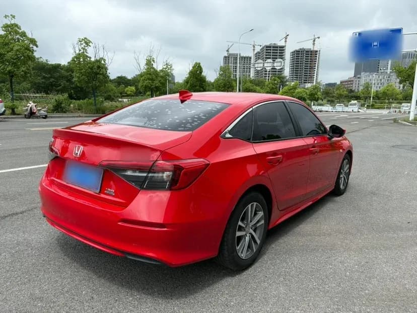 Thumbnail - Honda Civic 180Turbo CVT Dynamic condition photo 3
