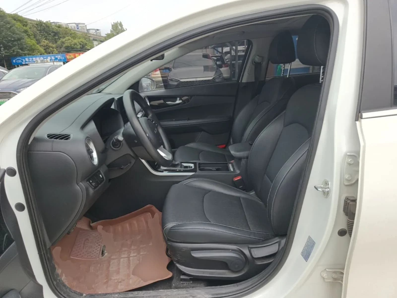 Thumbnail - Kia K3 1.5L CVT Fashion condition photo 14