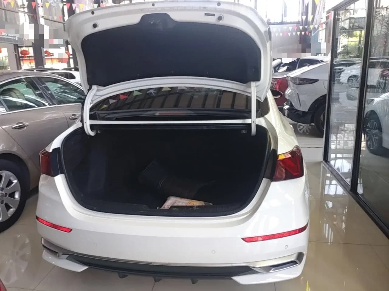 Thumbnail - Kia K3 1.5L CVT Fashion condition photo 18