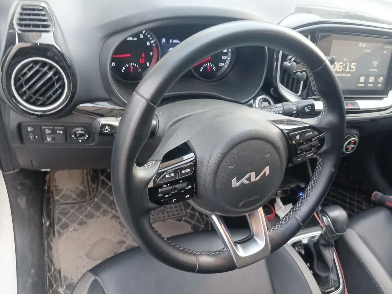 Thumbnail - Kia KX1 1.4L CVT Sunroof condition photo 11