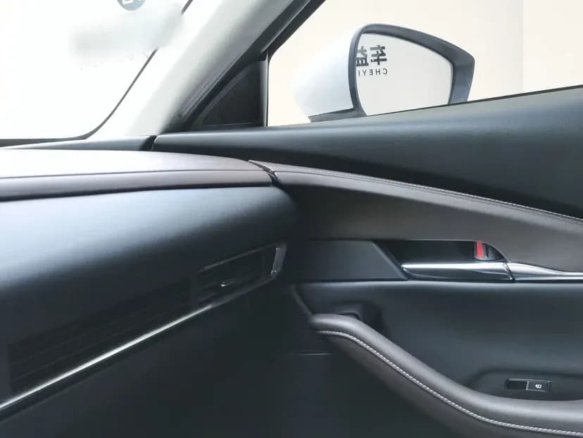 Thumbnail - Mazda CX-30 2.0L AT Premium condition photo 19
