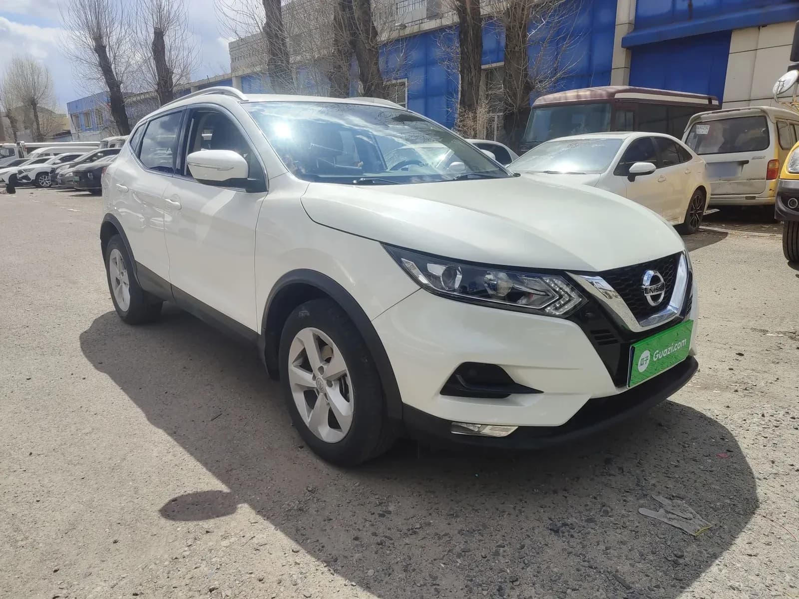 Thumbnail - Nissan Qashqai 2.0L CVT Smart condition photo 3