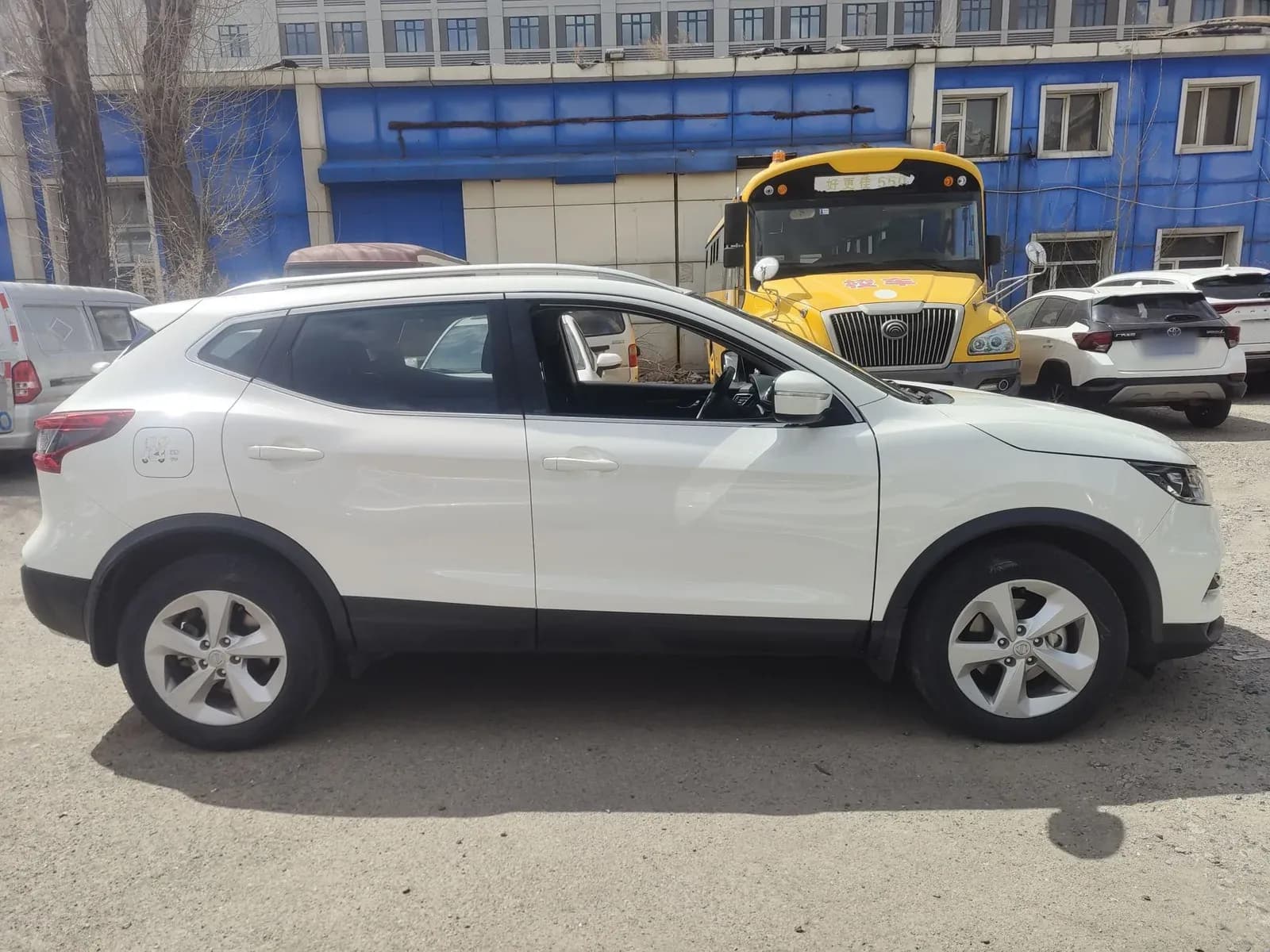 Thumbnail - Nissan Qashqai 2.0L CVT Smart condition photo 5