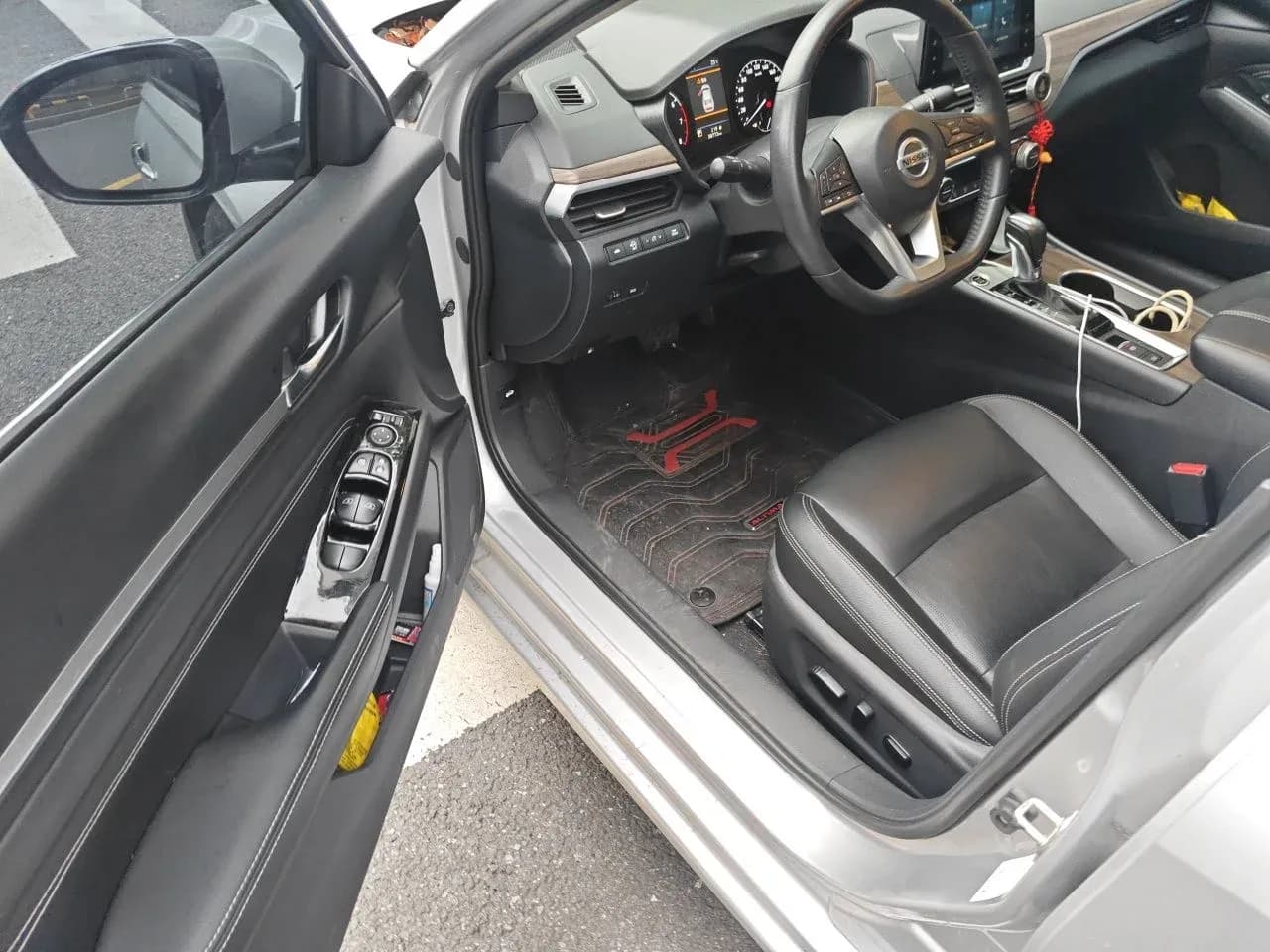 Thumbnail - Nissan Teana 2.0L XL Comfort condition photo 17