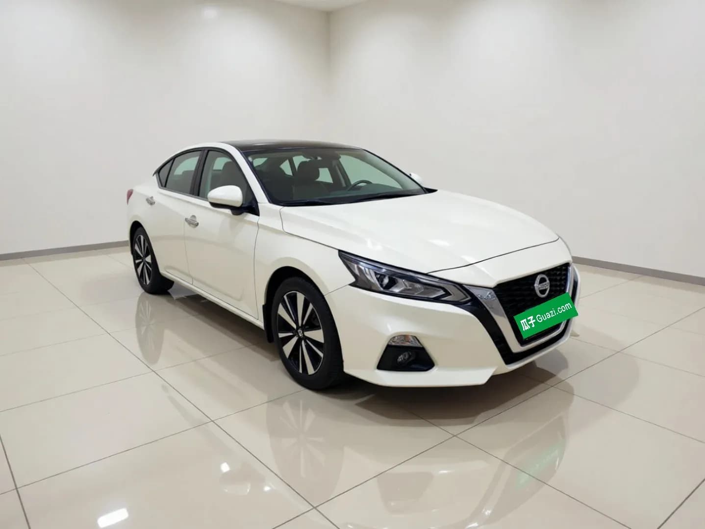 Thumbnail - Nissan Teana 2.0L XL Comfort condition photo 3