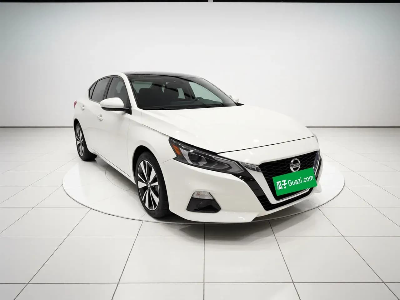 Thumbnail - Nissan Teana 2.0L XL Comfort condition photo 3