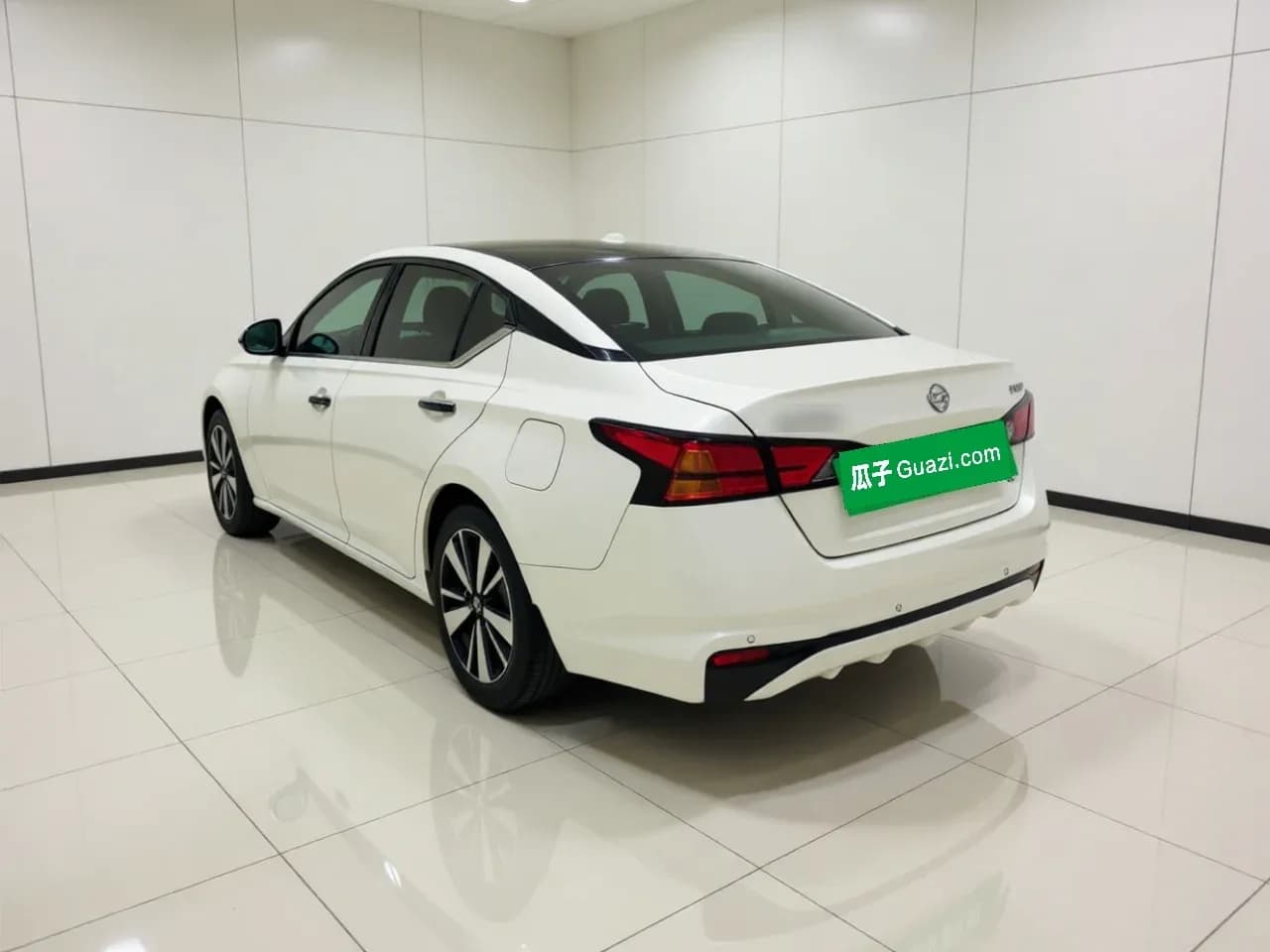 Thumbnail - Nissan Teana 2.0L XL Comfort condition photo 4