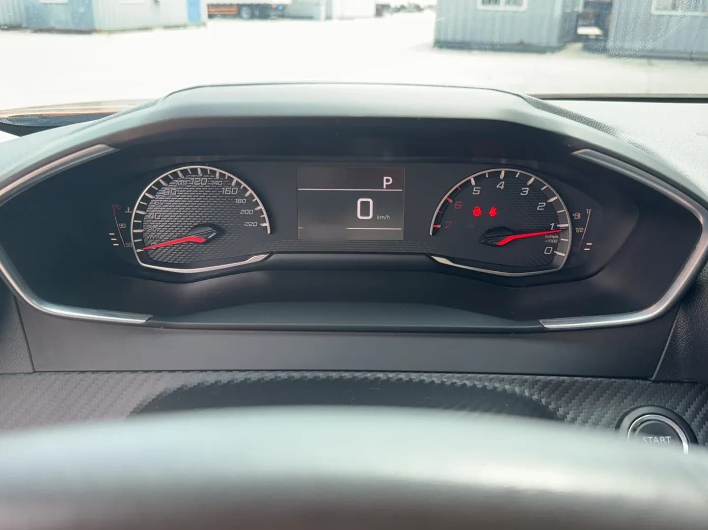 Thumbnail - Peugeot 2008 230THP The One condition photo 13