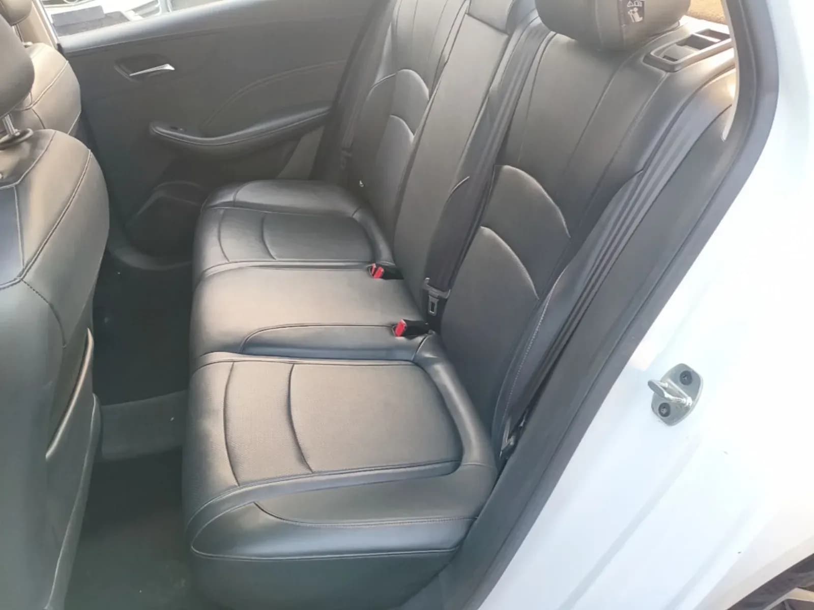 Thumbnail - Roewe i5 1.5L CVT Premium condition photo 12