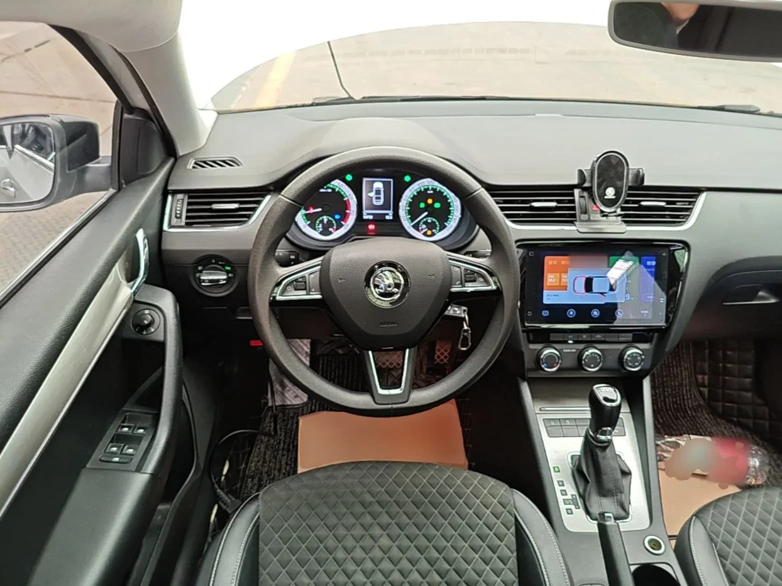 Thumbnail - Skoda Octavia TSI230 DSG Luxury condition photo 14