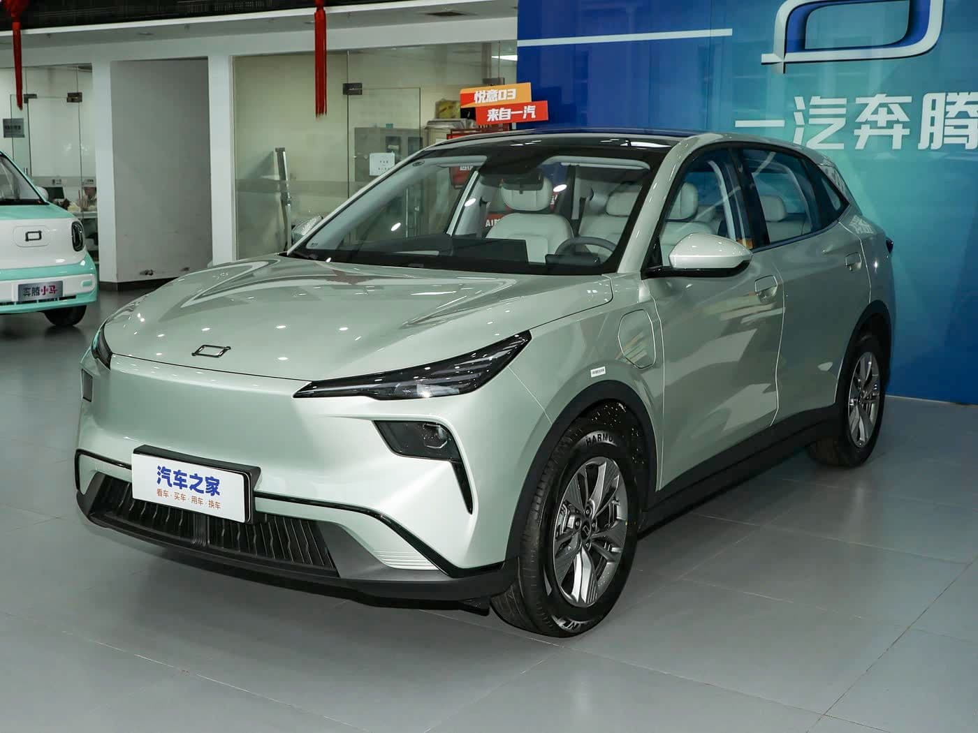 BESTUNE Yueyi 03 565 Business 2025 — электрический кроссовер