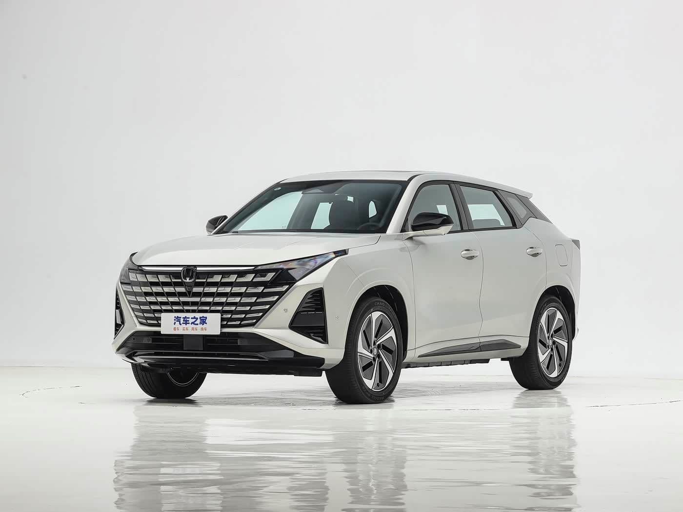 CHANGAN UNI-Z PHEV 130 Excellence 2026 — гибридный кроссовер