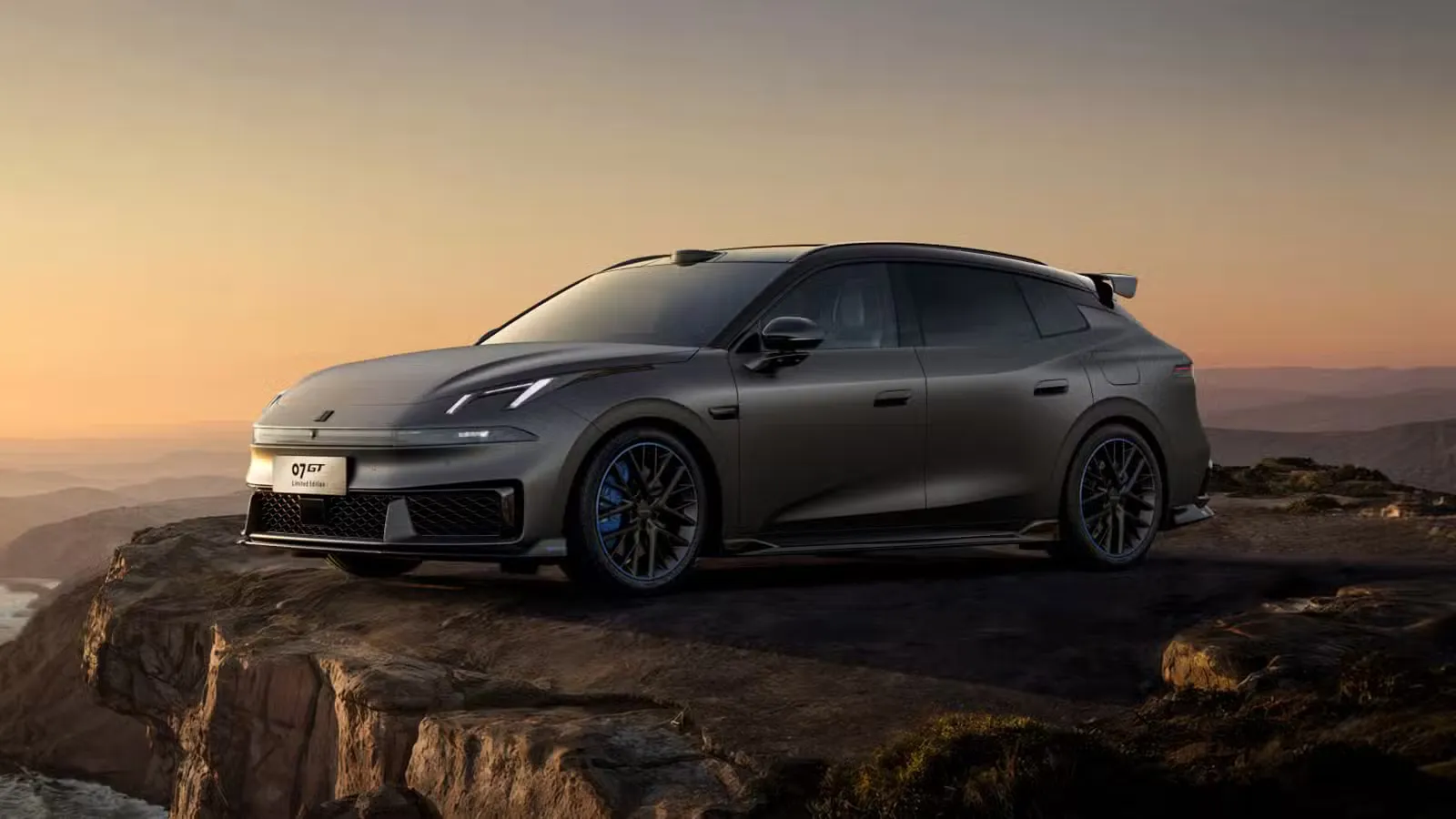 Lynk & Co 07 GT wagon