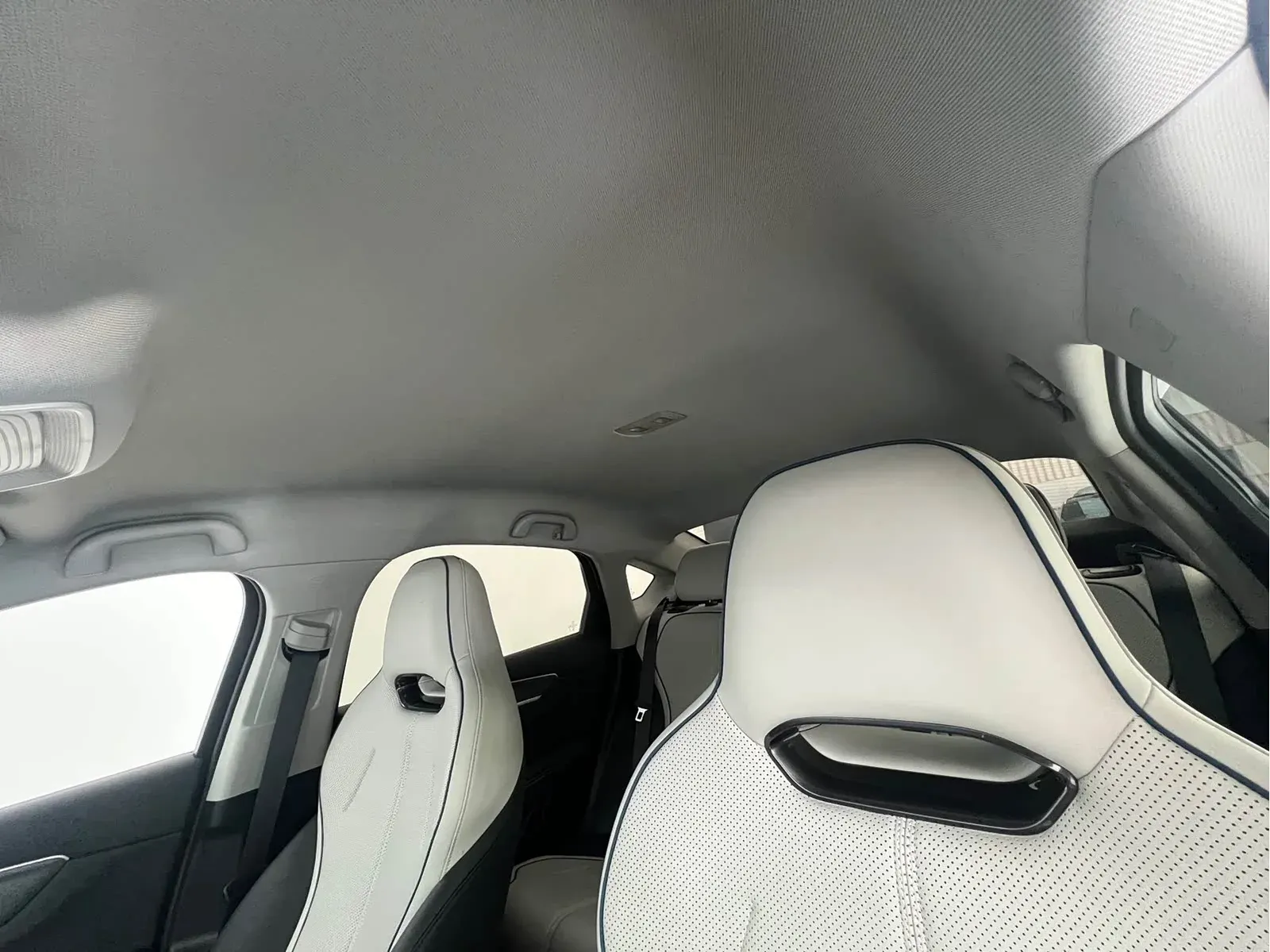 Thumbnail - BYD Destroyer 05 2024 Glory Edition DM-i 55KM Luxury Shenzhen 2024-04 17k km used car photo 1
