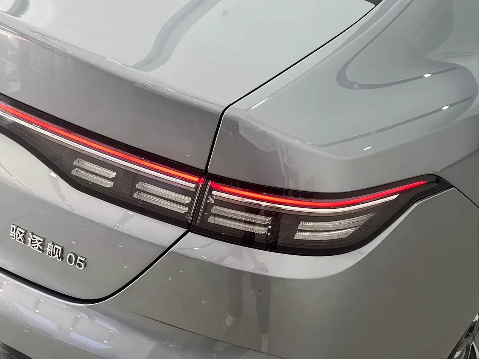 Thumbnail - BYD Destroyer 05 2024 Glory Edition DM-i 55KM Luxury Shenzhen 2024-04 17k km used car photo 7