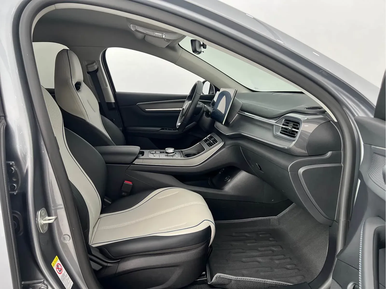 Thumbnail - BYD Destroyer 05 2024 Glory Edition DM-i 55KM Luxury Shenzhen 2024-04 17k km used car photo 11