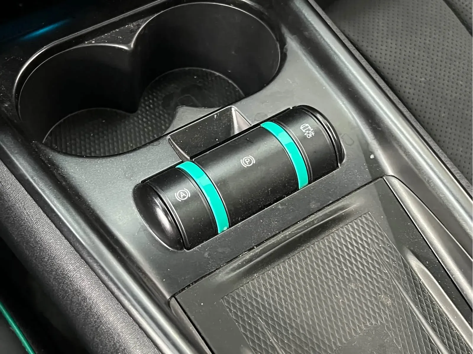 Thumbnail - BYD Dolphin 2024 Glory Edition 401KM Shenzhen 2024-03 34k km used car photo 20