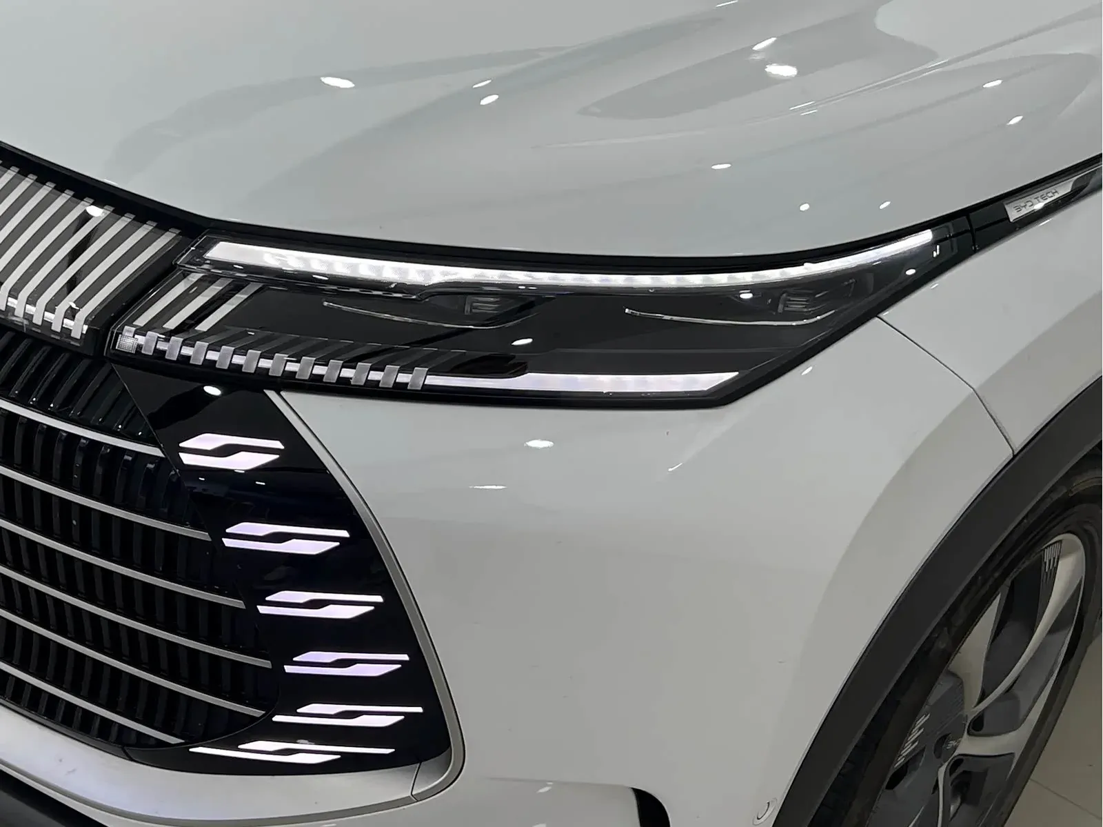 Thumbnail - BYD Frigate 07 2024 Glory Edition DM-i 205KM Flagship Shenzhen 2024-05 38k km used car photo 4