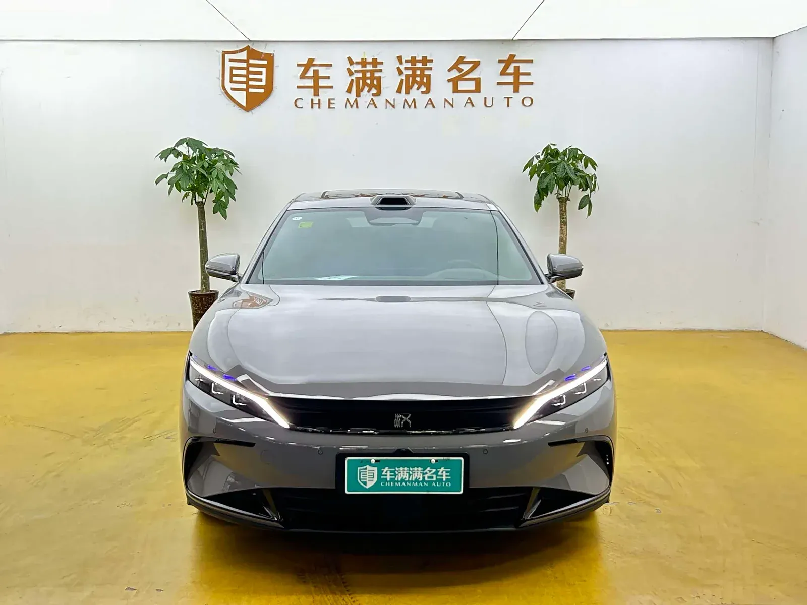 Thumbnail - BYD Han 2025 DM-i Intelligent Drive 125KM Premium Hefei 2025-05 19k km used car photo 3