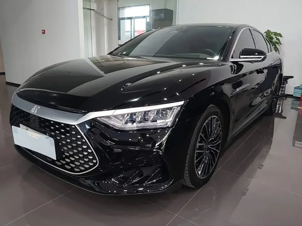 Thumbnail - BYD Han 2025 DM-i Intelligent Drive 125KM Premium Hefei 2025-05 19k km used car photo 15
