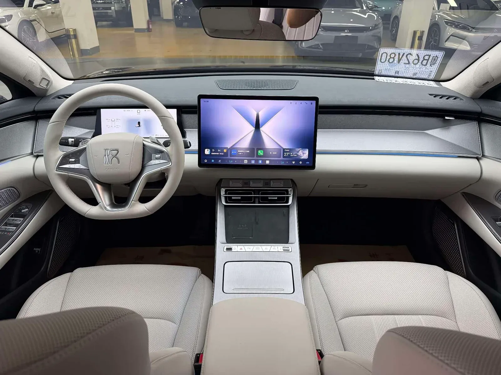 Thumbnail - BYD Han L 2025 DM-i 200KM LiDAR Premium Hefei 2025-11 7k km used car photo 7