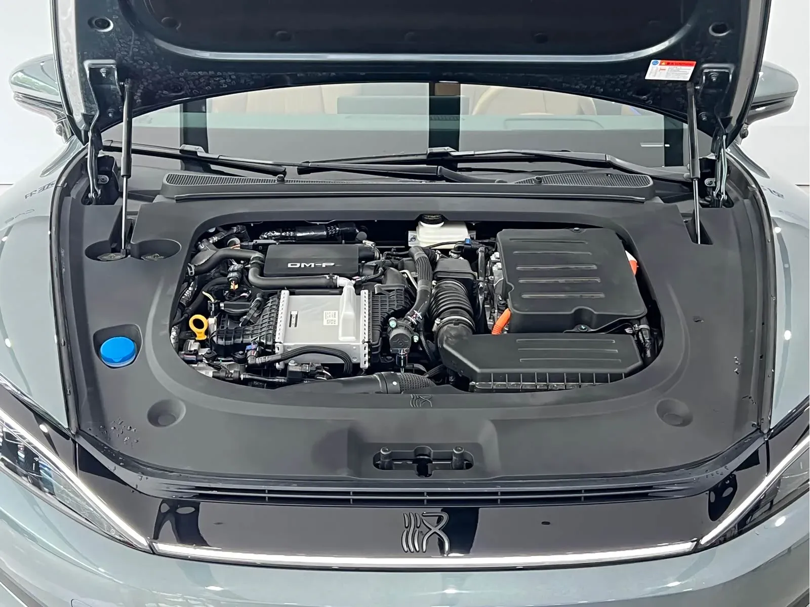 Thumbnail - BYD Han L 2025 DM-p AWD LiDAR Flagship Shenzhen 2025-04 2k km used car photo 5