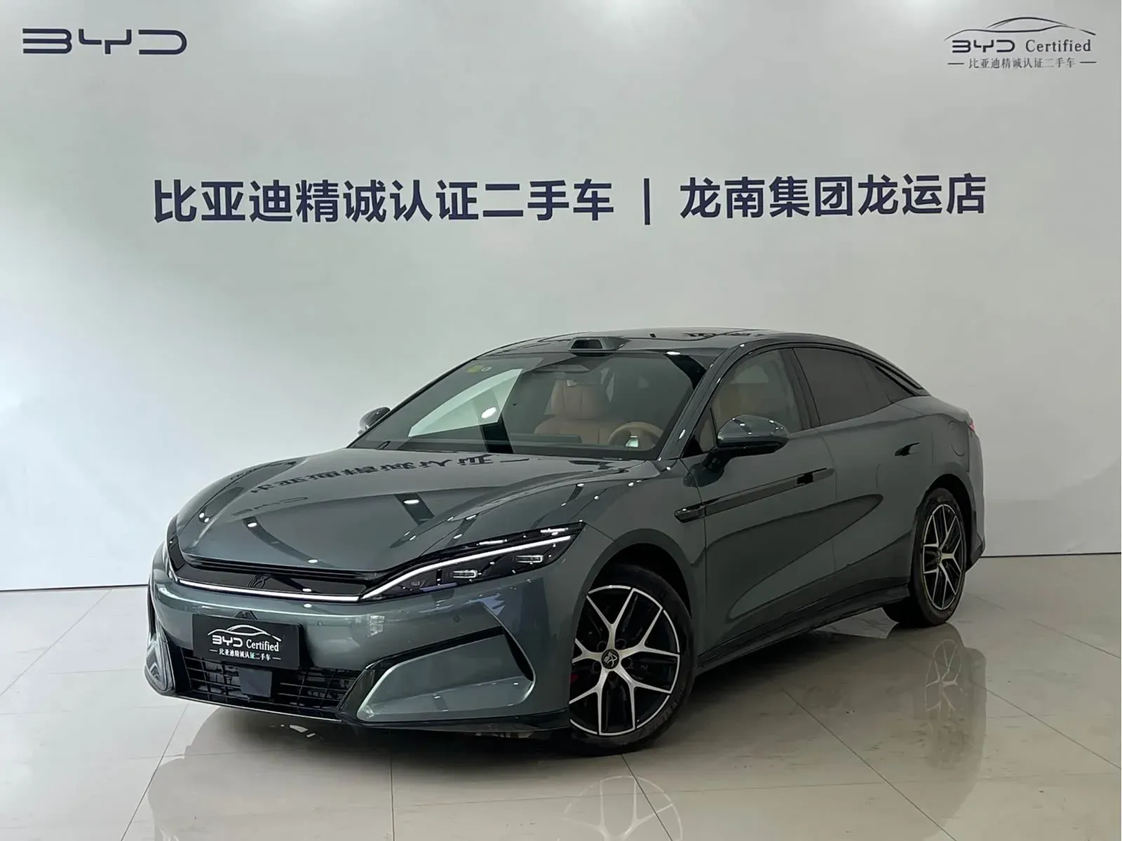 Thumbnail - BYD Han L 2025 DM-p AWD LiDAR Flagship Shenzhen 2025-04 8k km used car photo 2