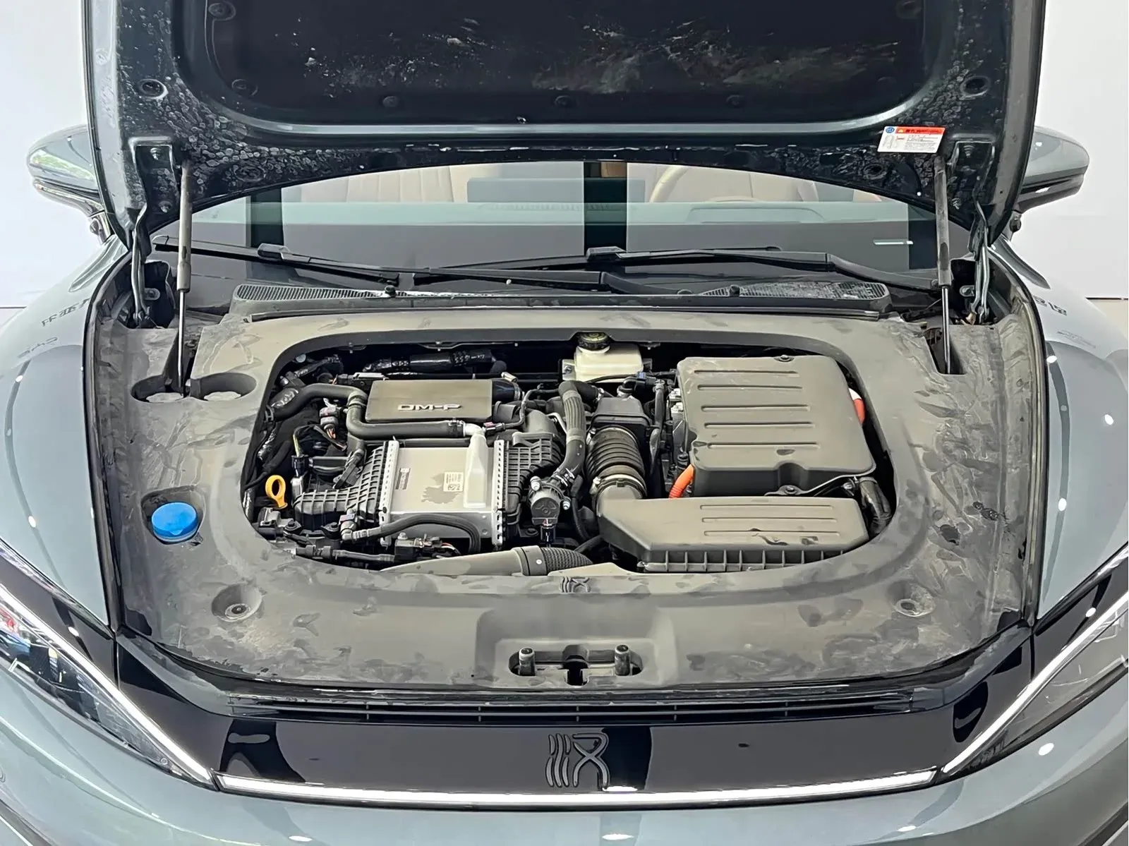 Thumbnail - BYD Han L 2025 DM-p AWD LiDAR Flagship Shenzhen 2025-04 8k km used car photo 5