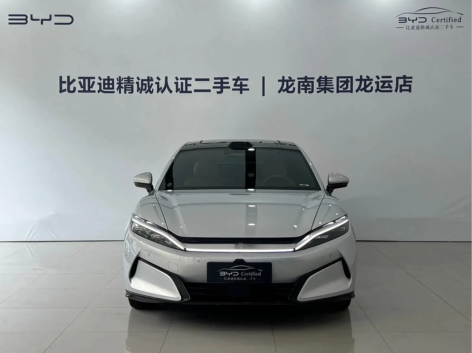 Thumbnail - BYD Han L 2025 EV AWD LiDAR Flagship Shenzhen 2025-04 17k km used car photo 3
