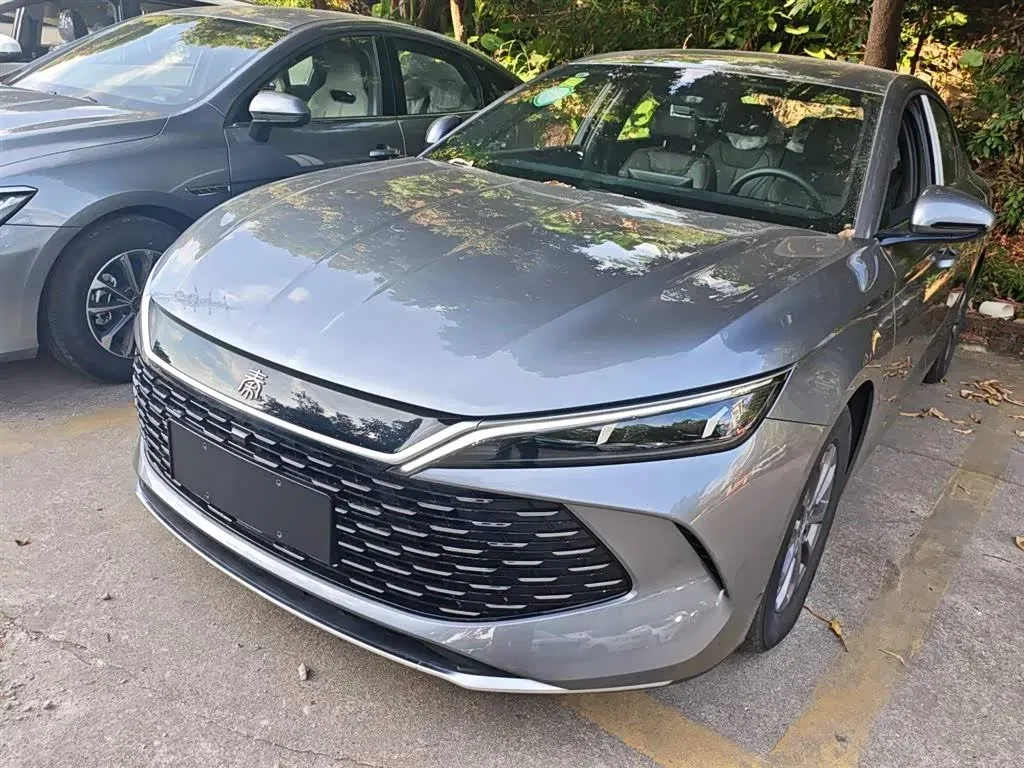 Thumbnail - BYD Qin L 2025 DM-i Intelligent Drive 120KM Shenzhen 2025-01 3k km used car photo 28