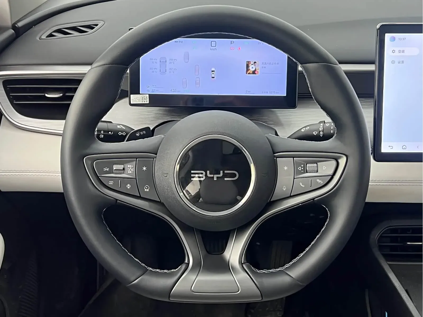 Thumbnail - BYD Seal 05 DM-i 2025 DM-i Intelligent Drive 120KM Flagship Shenzhen 2025-03 5k km used car photo 17