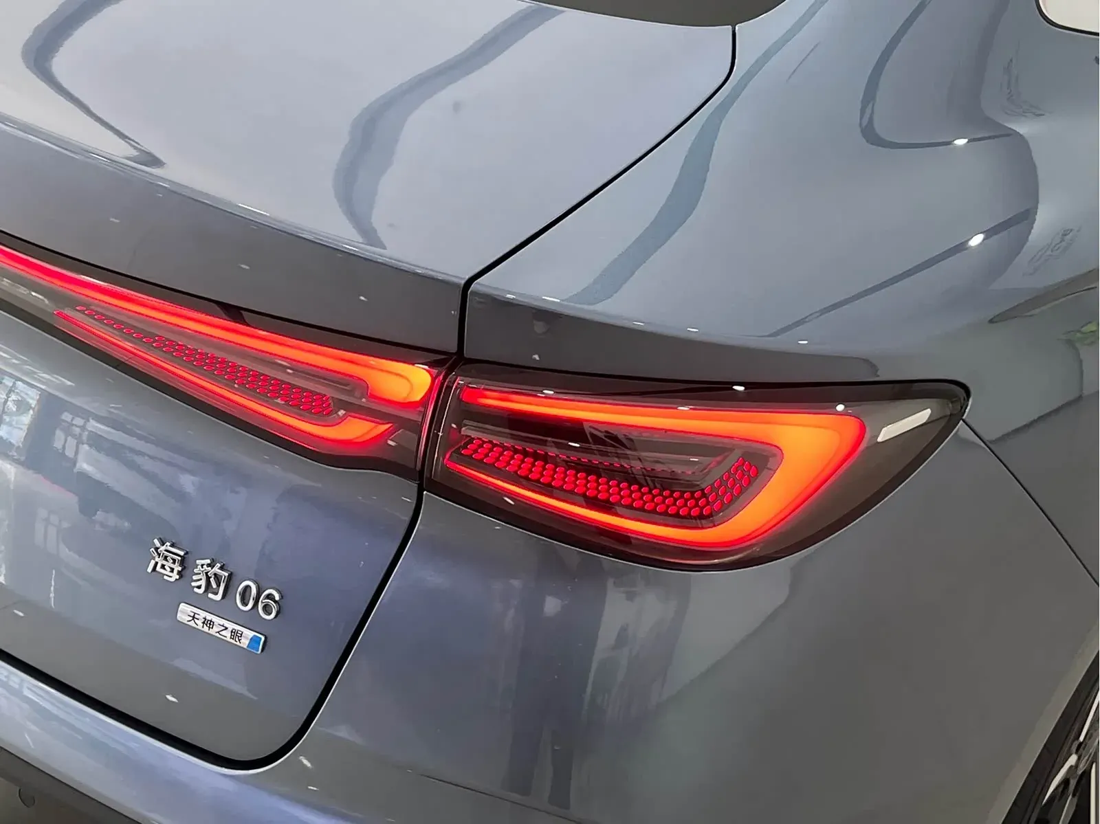 Thumbnail - BYD Seal 06 2025 DM-i Intelligent Drive 120KM Flagship Shenzhen 2025-03 4k km used car photo 7