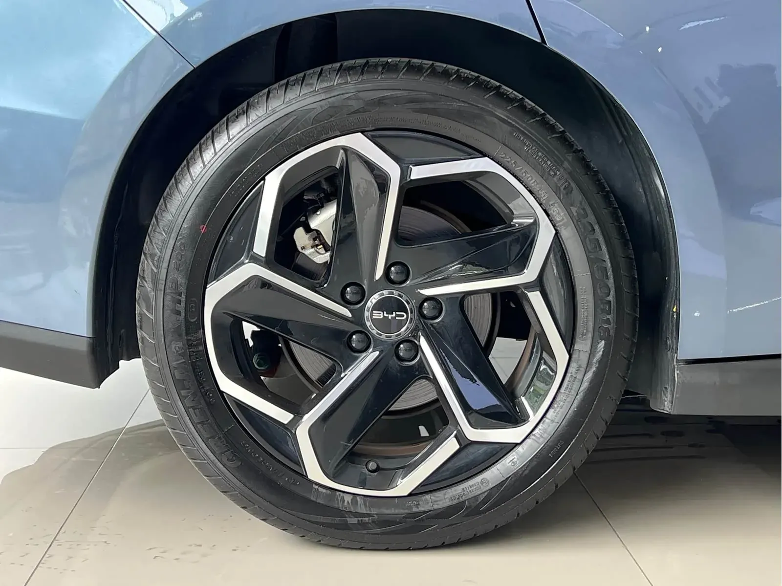 Thumbnail - BYD Seal 06 2025 DM-i Intelligent Drive 120KM Flagship Shenzhen 2025-03 4k km used car photo 10
