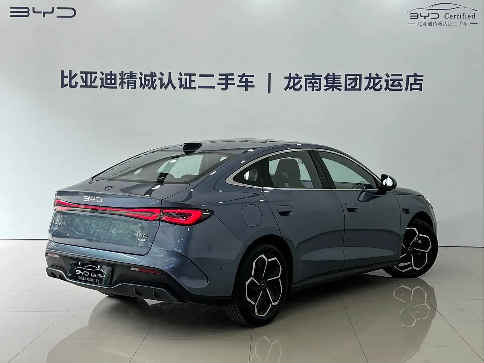 Thumbnail - BYD Seal 06 2025 DM-i Intelligent Drive 120KM Flagship Shenzhen 2025-03 4k km used car photo 13
