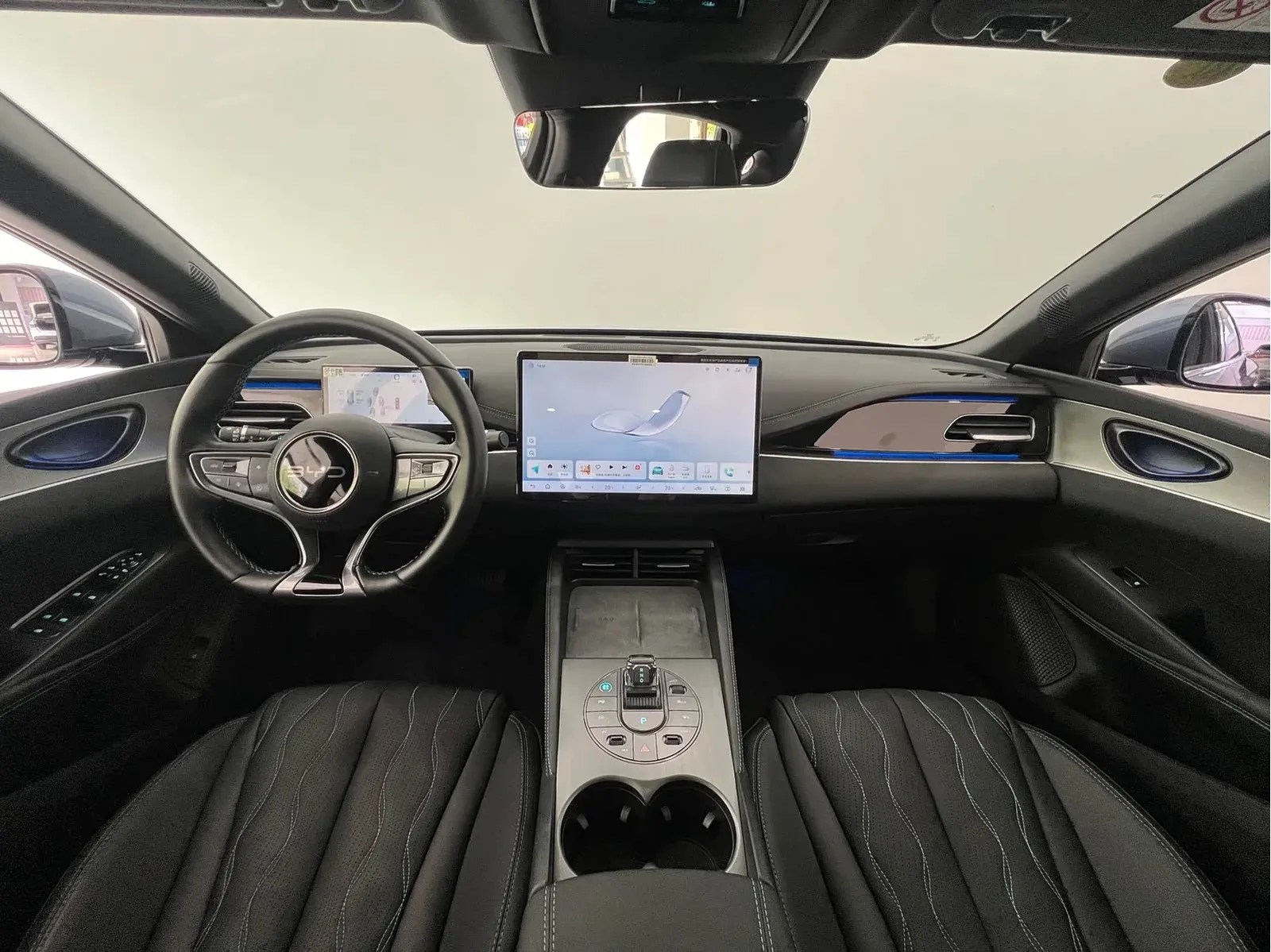 Thumbnail - BYD Seal 06 2025 DM-i Intelligent Drive 120KM Flagship Shenzhen 2025-03 4k km used car photo 20