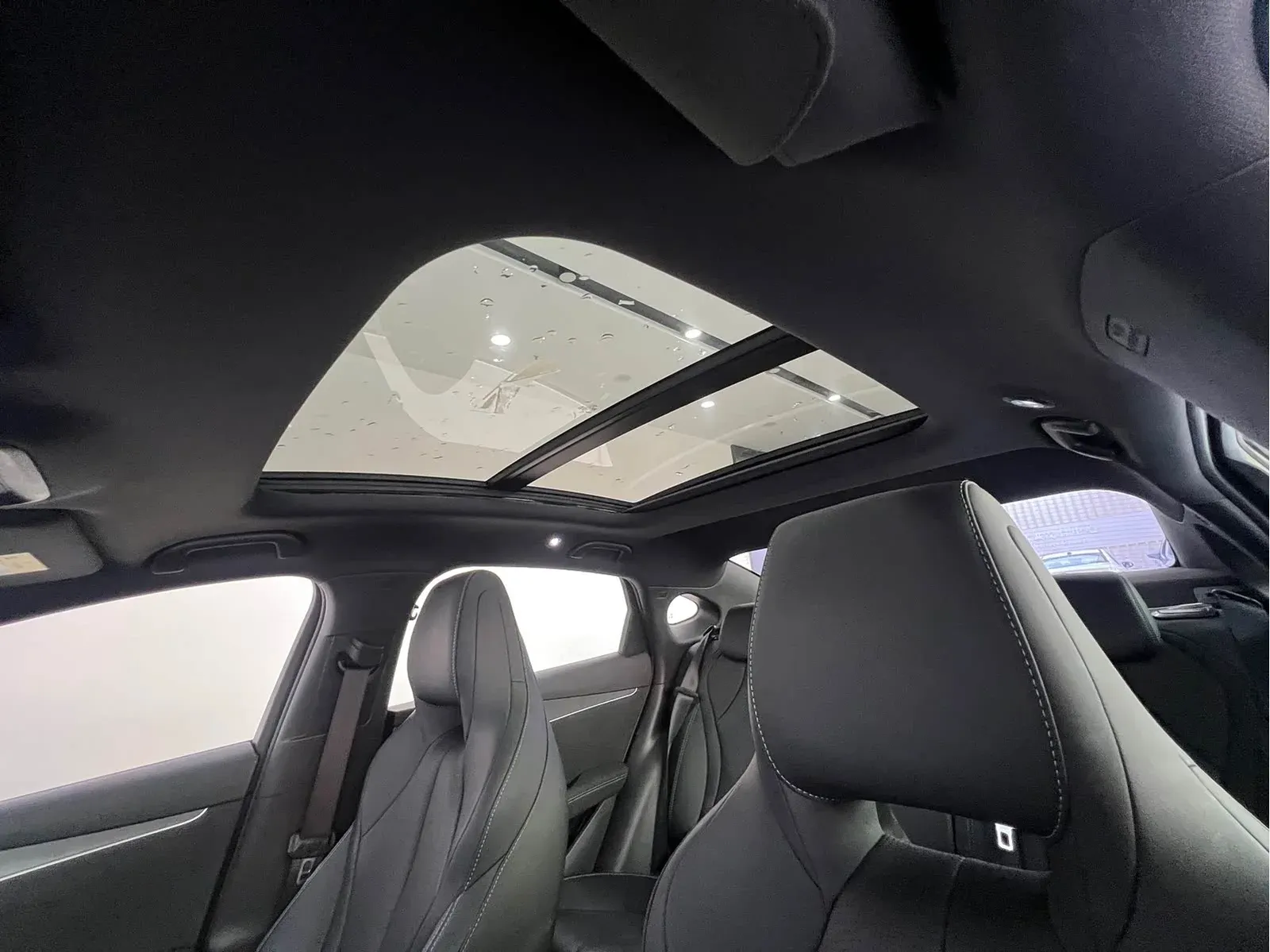Thumbnail - BYD Seal 06 2025 DM-i Intelligent Drive 120KM Premium Shenzhen 2025-02 8k km used car photo 1