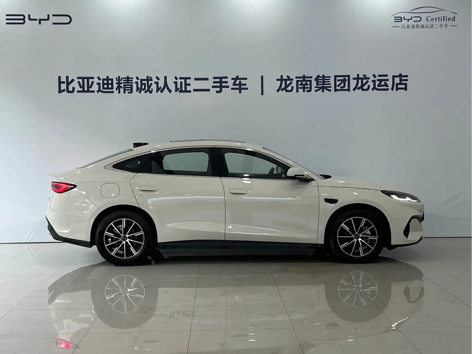 Thumbnail - BYD Seal 06 2025 DM-i Intelligent Drive 120KM Premium Shenzhen 2025-03 1k km used car photo 9