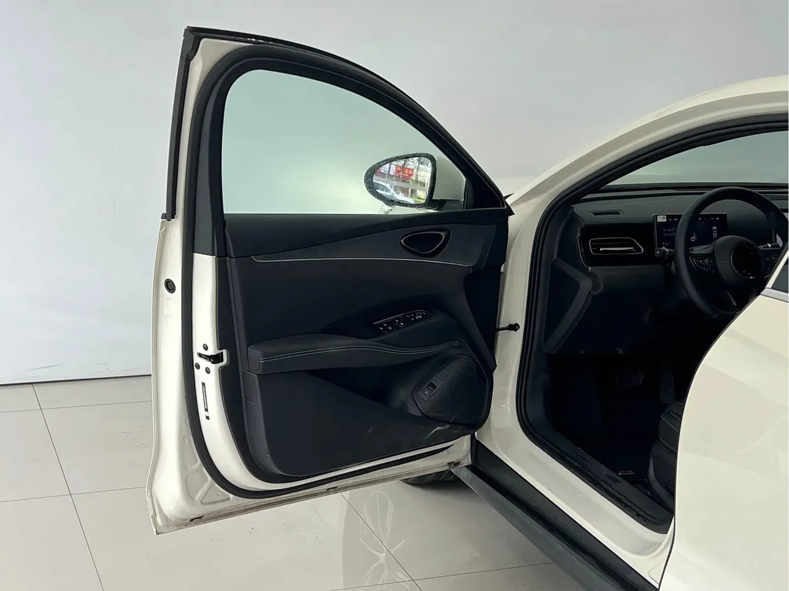 Thumbnail - BYD Seal 06 2025 DM-i Intelligent Drive 120KM Premium Shenzhen 2025-03 1k km used car photo 14