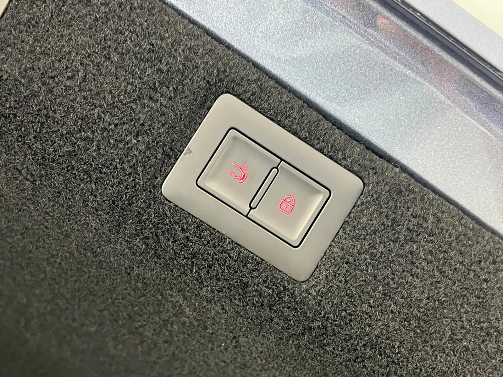 Thumbnail - BYD Seal 07 DM-i 2025 Intelligent Drive DM-i 1.5L 125KM Premium Shenzhen 2025-03 9k km used car photo 8