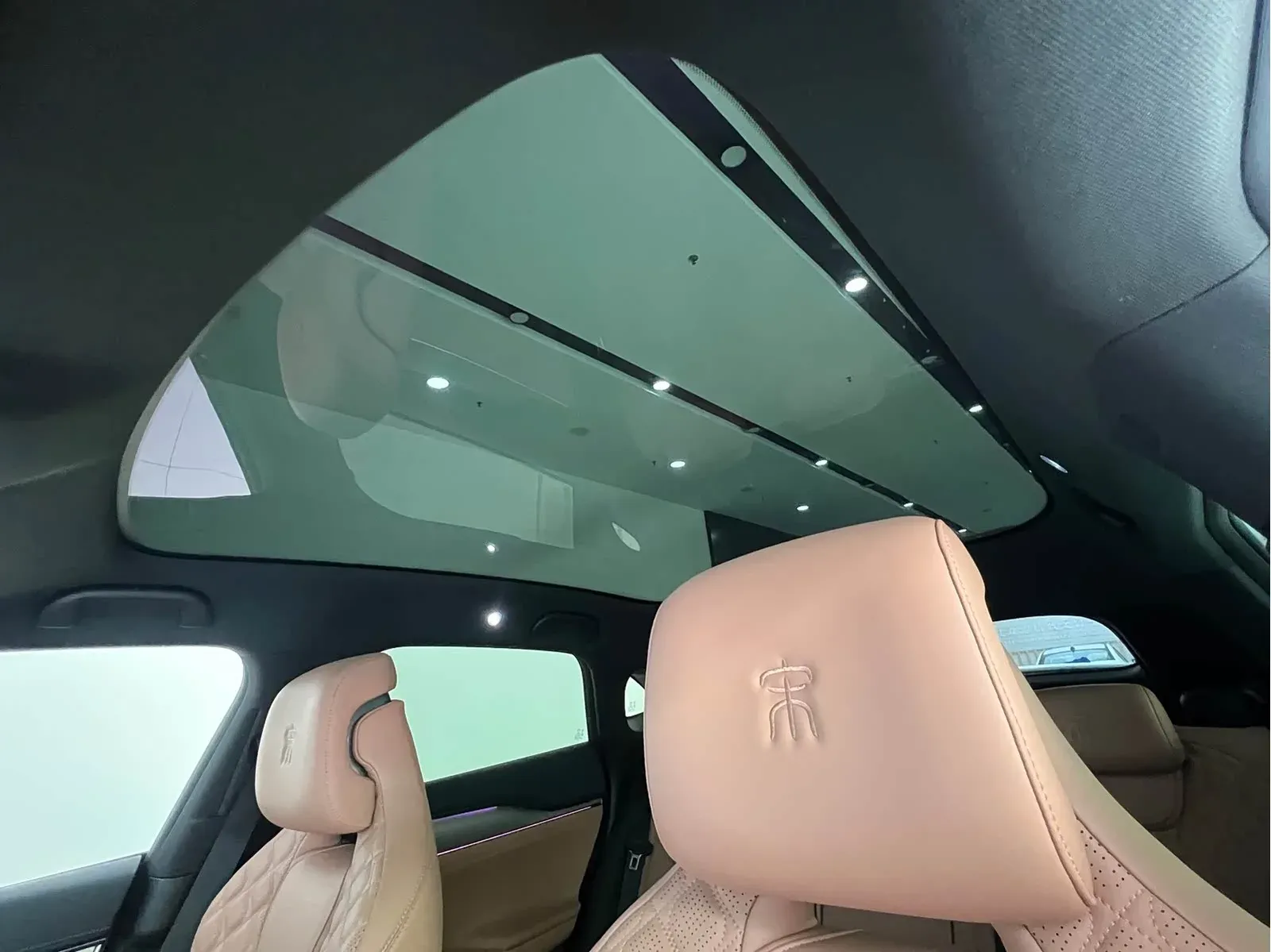 Thumbnail - BYD Song L EV 2025 Intelligent Drive 662KM LiDAR Shenzhen 2025-03 23k km used car photo 1