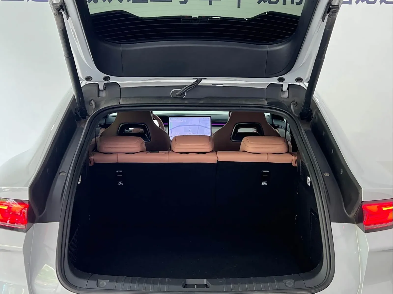 Thumbnail - BYD Song L EV 2025 Intelligent Drive 662KM LiDAR Shenzhen 2025-03 23k km used car photo 9