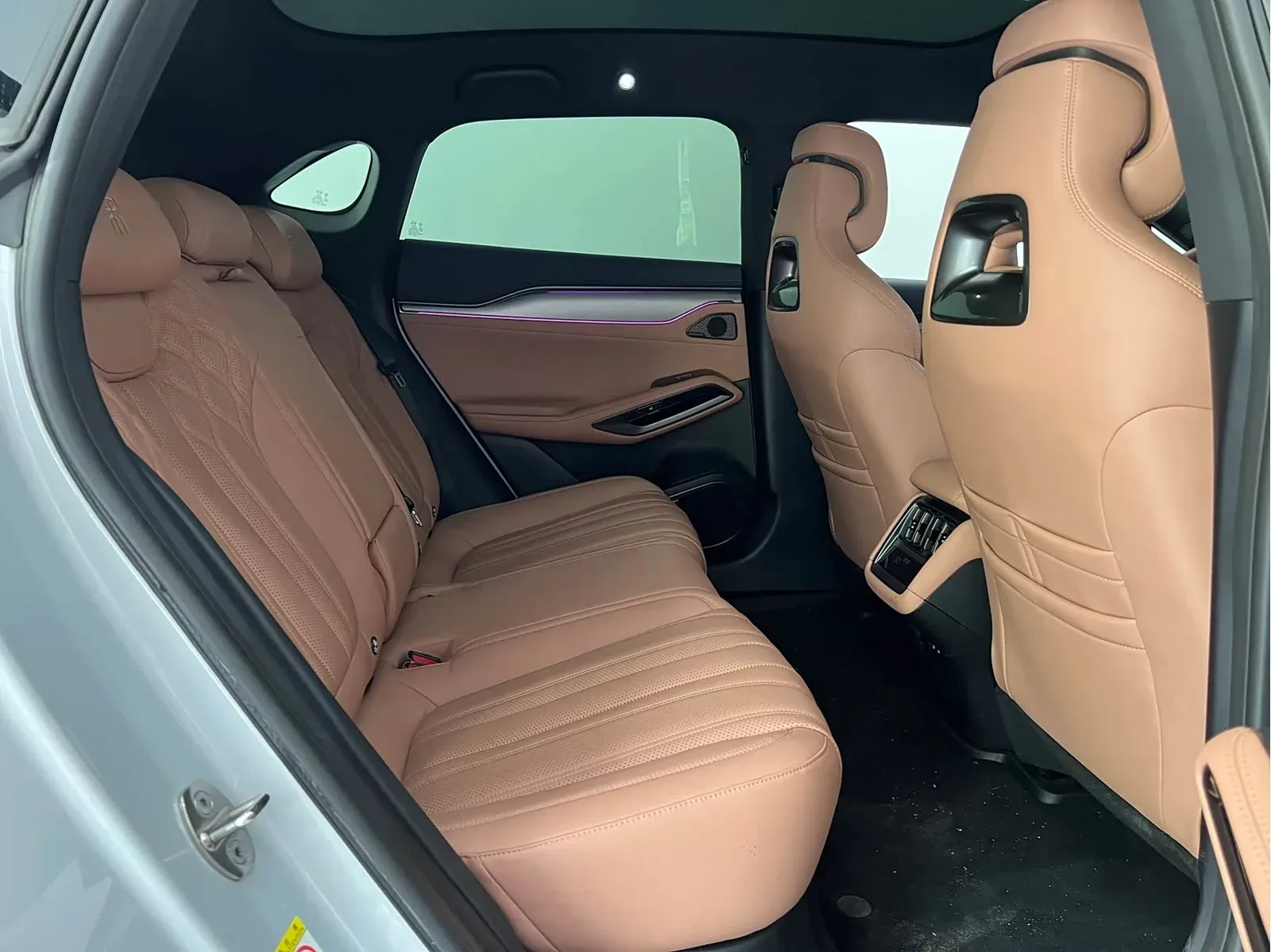 Thumbnail - BYD Song L EV 2025 Intelligent Drive 662KM LiDAR Shenzhen 2025-03 23k km used car photo 13