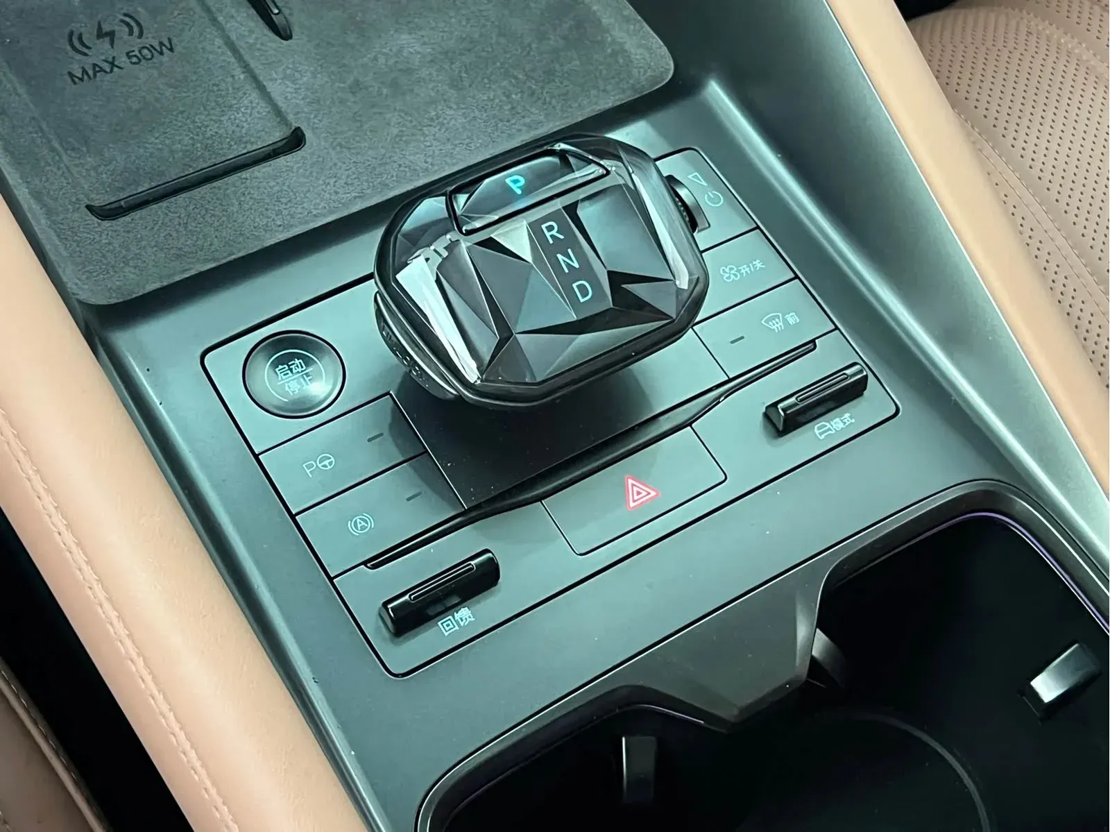 Thumbnail - BYD Song L EV 2025 Intelligent Drive 662KM LiDAR Shenzhen 2025-03 23k km used car photo 21