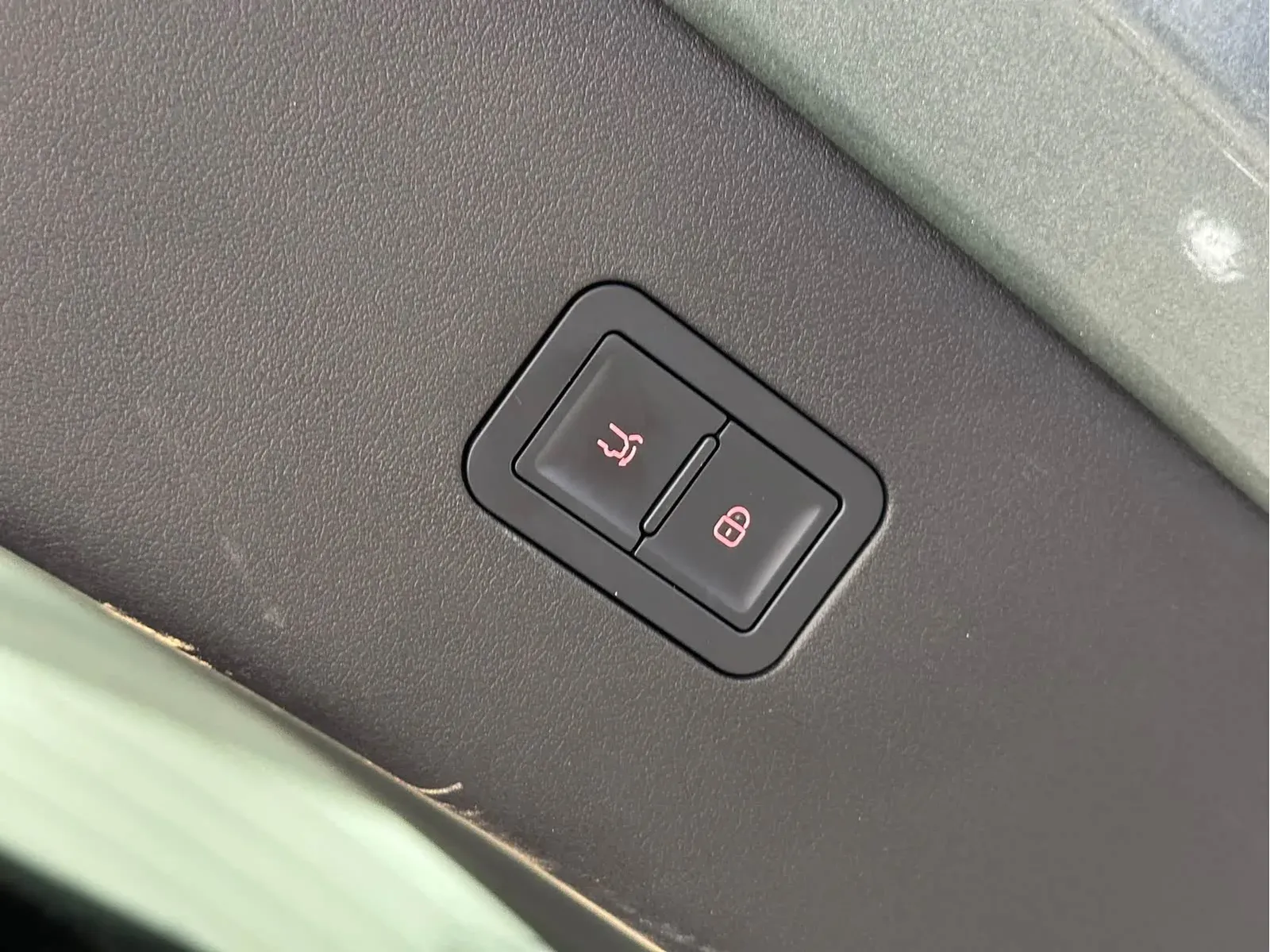 Thumbnail - BYD Tang L 2025 DM 175KM drone Player Shenzhen 2025-05 8k km used car photo 8